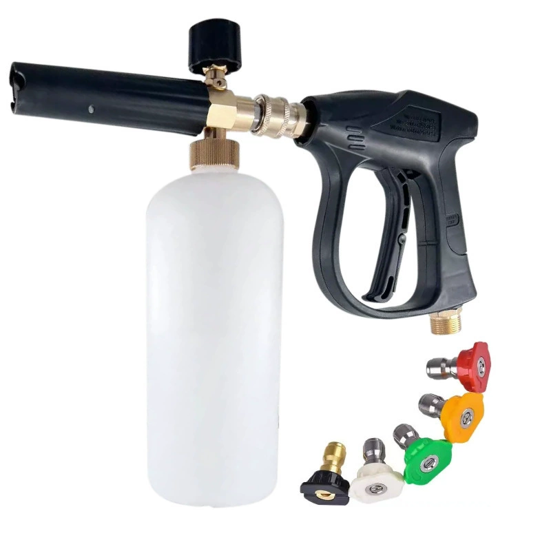 Pressure washer short gun with foam cannon bottle and five spray tips