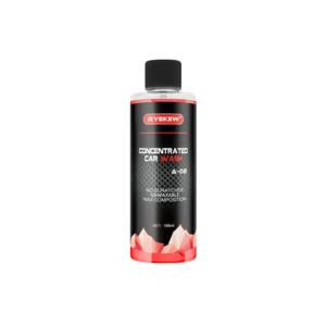 English-labeled concentrated car wash shampoo bottle