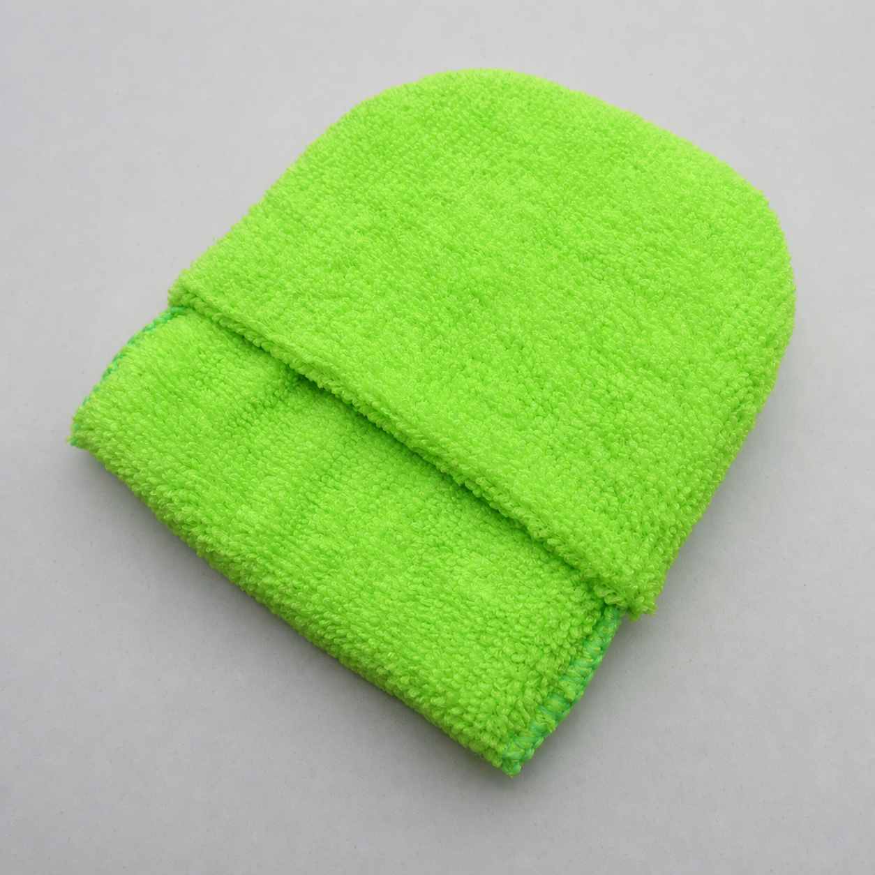 Grass green microfiber finger applicator mitt